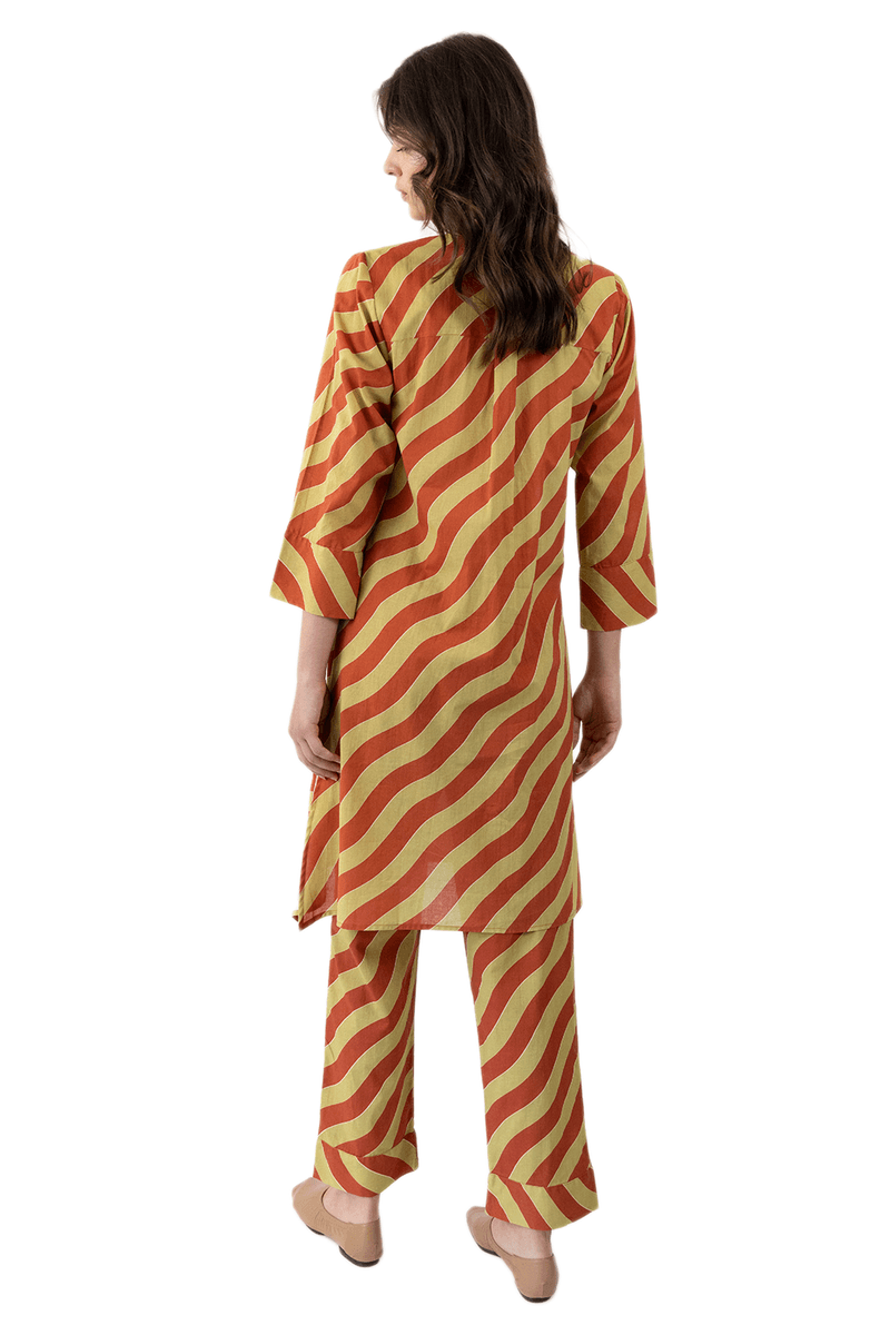 PIJAMA-COMPRIDO-LISTRAS_-1-