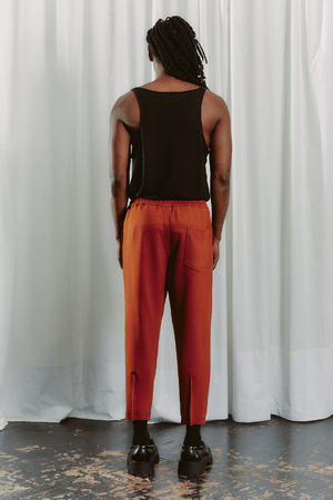 CALÇA NANINI TECH GUTO CARVALHO NETO - OCRE