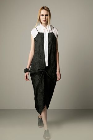 VESTIDO BOTAOZINHO MU ATELIER - PRETO